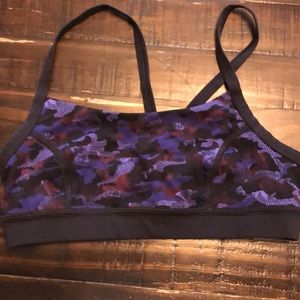 Lululemon sports bra